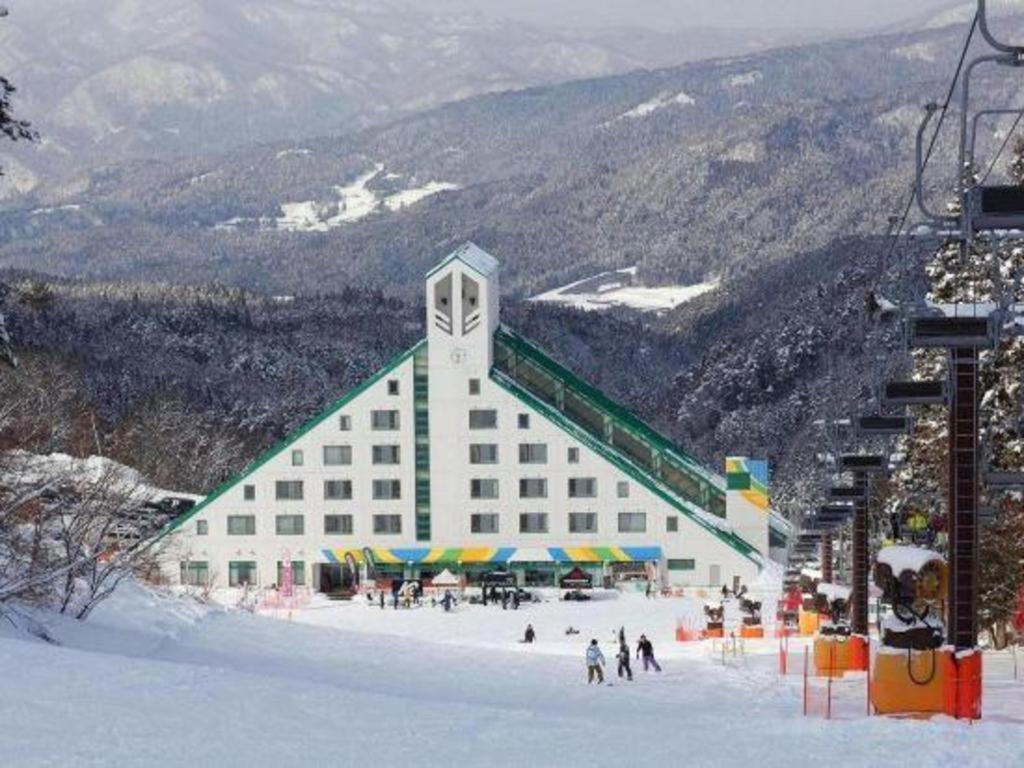 Washigatake Kogen Hotel Rainbow Gujo Buitenkant foto