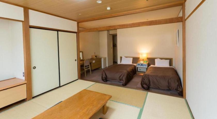 Washigatake Kogen Hotel Rainbow Gujo Buitenkant foto
